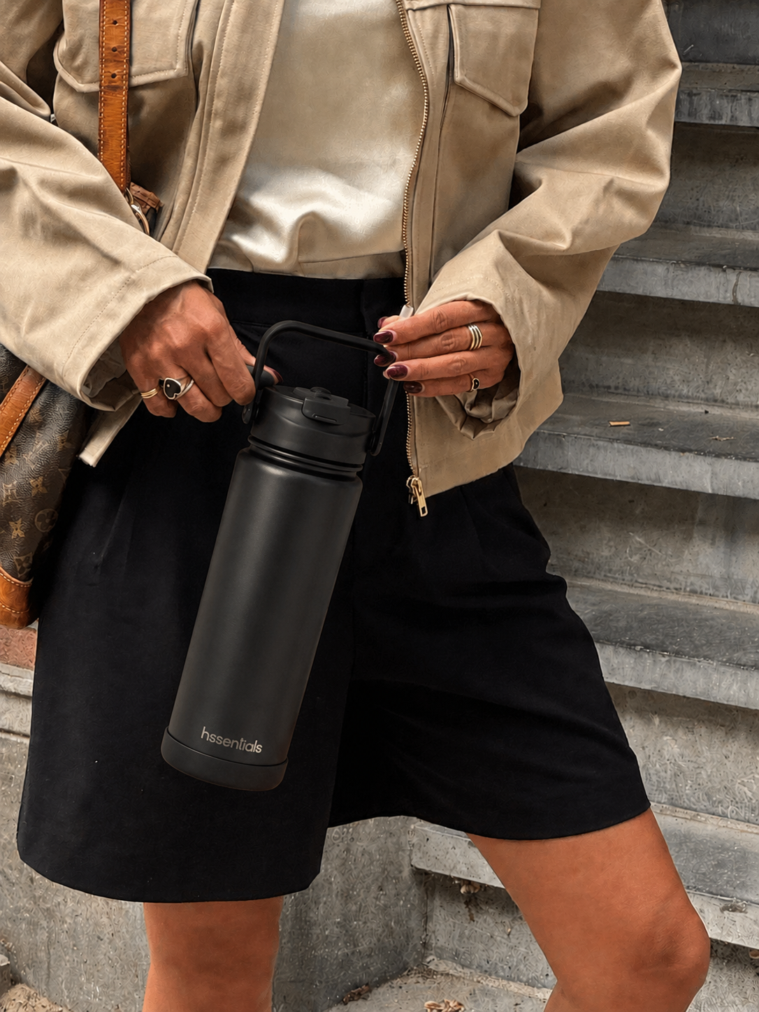 Hssentials 750ml Insulated Water Bottle – Dual Lid & Twist Lid